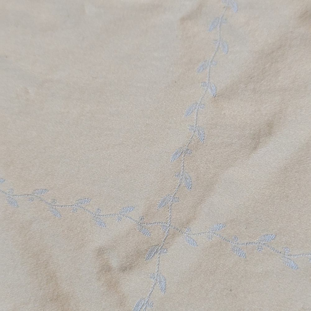 Chambers Luxury Italian Linens Embroidered King Duvet Gold Tan 100% Cotton Vines - Picture 7 of 8